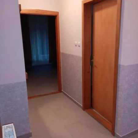 Pávai-silye Apartman