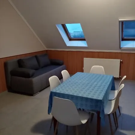 Pávai-silye Apartman Hajdúszoboszló